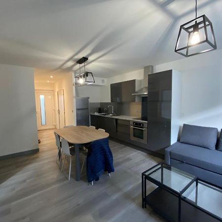 Residence Avec Un T3 Un T2 Et Un Studio En Centre Ville D Argelès-Gazost Exterior foto