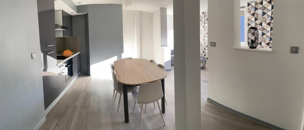 Residence Avec Un T3 Un T2 Et Un Studio En Centre Ville D Argelès-Gazost Exterior foto